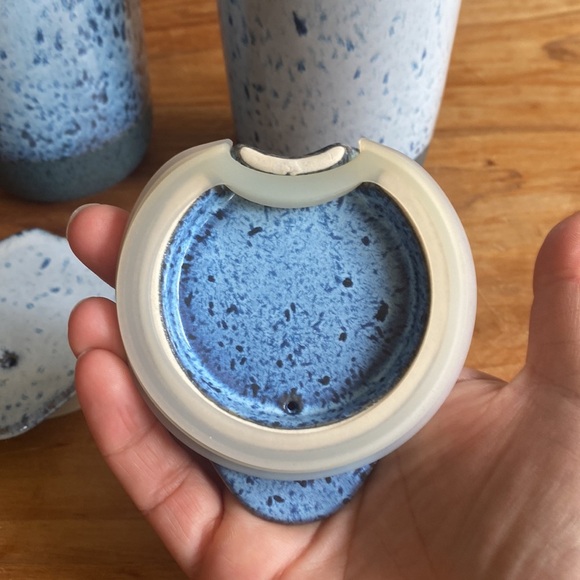 2 x Ceramic Takeaway Coffee/Tea Mugs - Picture 6 of 7